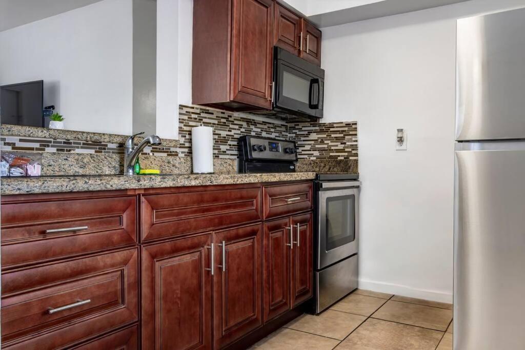 Hollywood Beach Family Pool Home Bagian luar foto