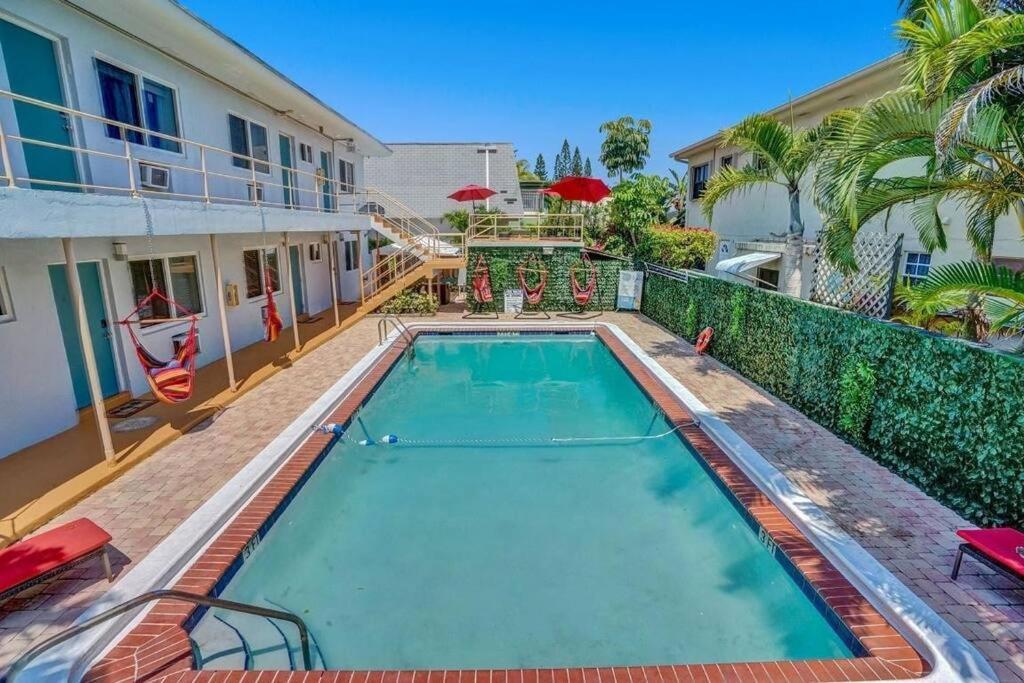 Hollywood Beach Family Pool Home Bagian luar foto